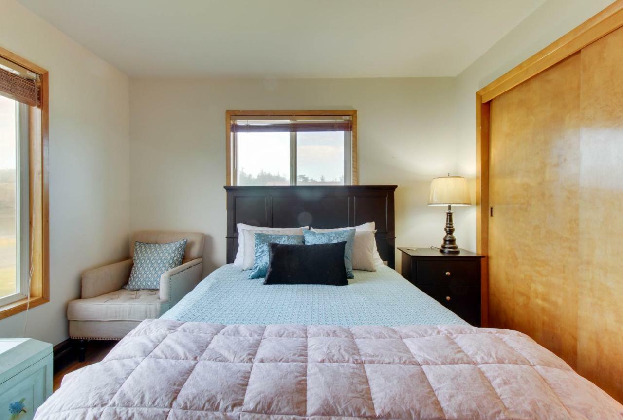 Lopez Island Agate Beach Waterfront Home Islandale Exterior foto